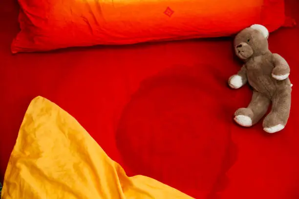 bedwetting and stains in kid's bedding